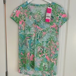 Lilly Pulitzer Women's V-Neck Tropical Tee - Pink and Green